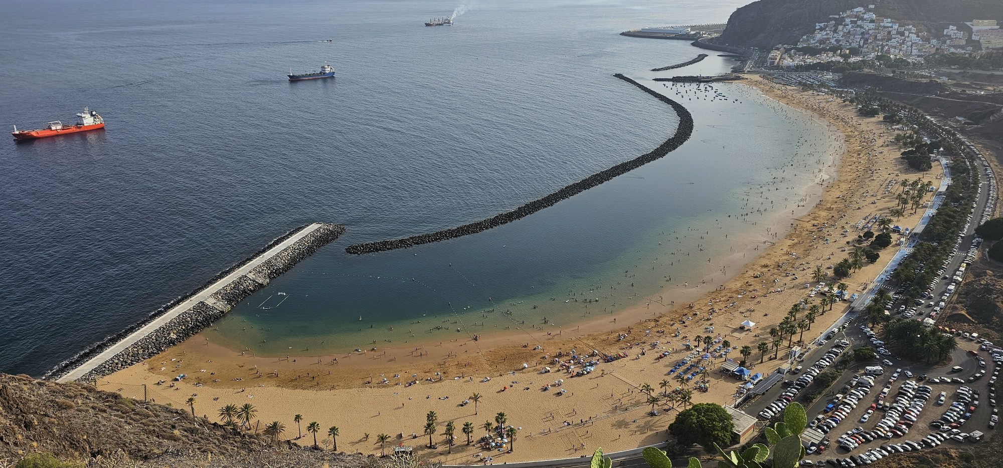 Playa de Las Teresitas